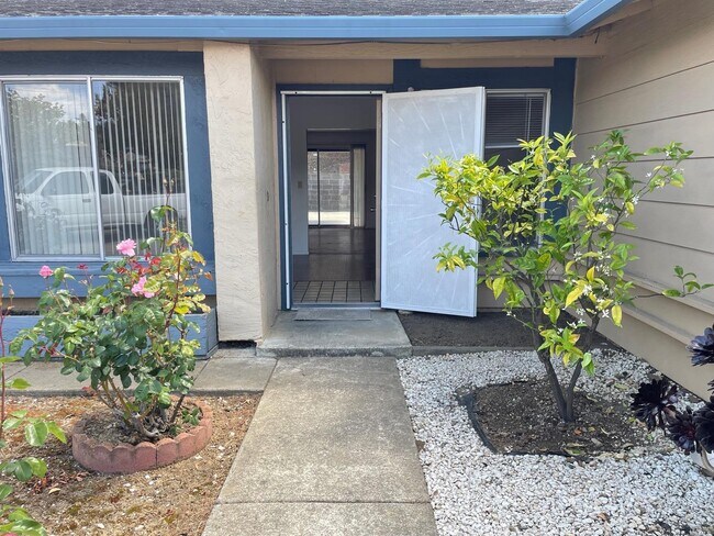 Foto del edificio - 1218 Oakwood Ave