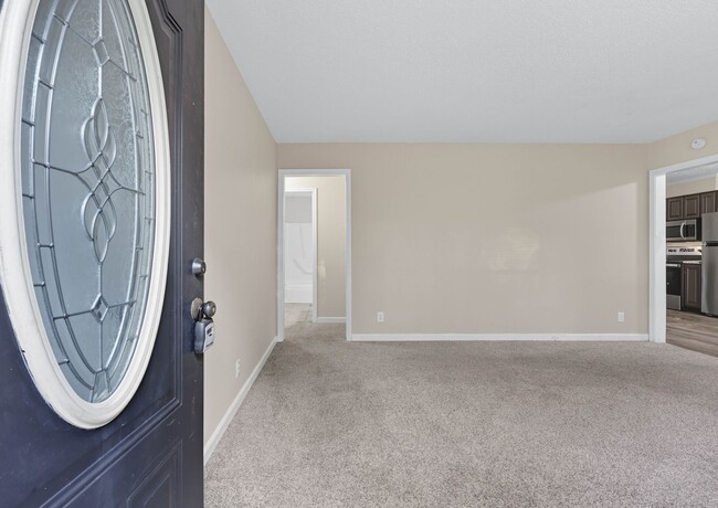 Building Photo - 1040 Britton Springs Rd