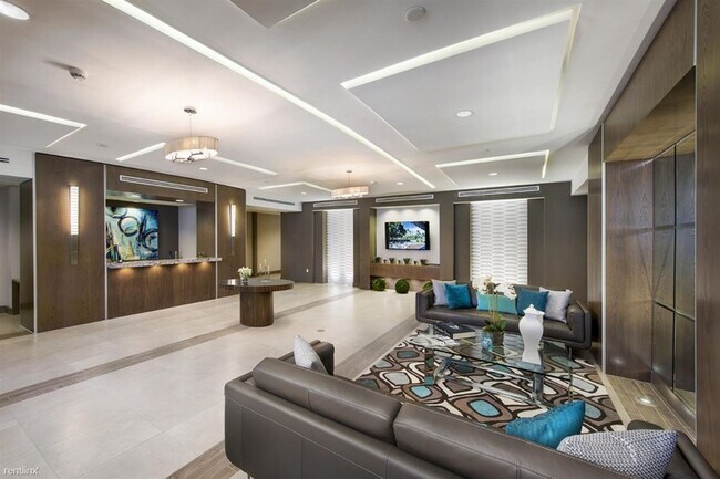 Foto del edificio - 2770 SW 27th Ave