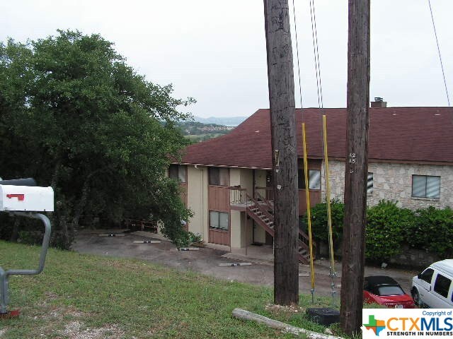 Foto del edificio - 1226 Cougar Dr