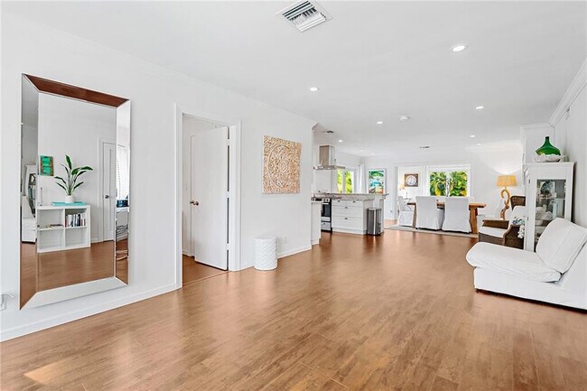 Foto del edificio - 2360 NE 15th Terrace