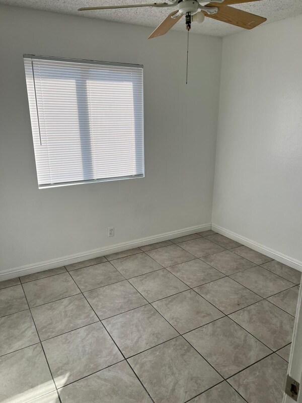 Foto del edificio - 5260 Carriellen Ln