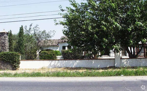 Primary Photo - 15270 Arrow Blvd