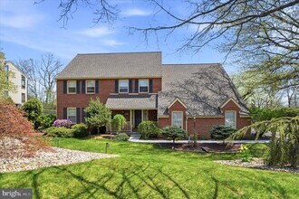 Building Photo - 1551 Duxbury Ct