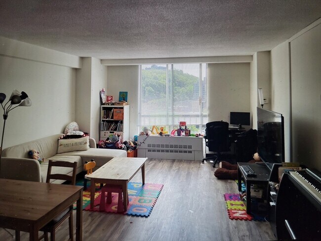 Foto del edificio - 33 Pond Ave
