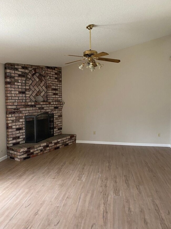 Building Photo - 3 br, 2 bath House - 628 Ashley Avenue