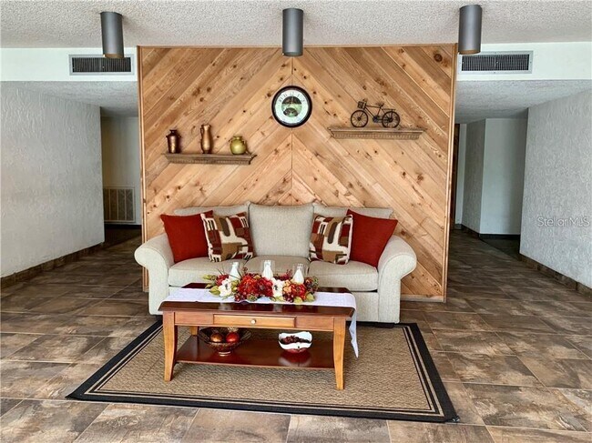 Entrada del edificio - 2587 Countryside Blvd