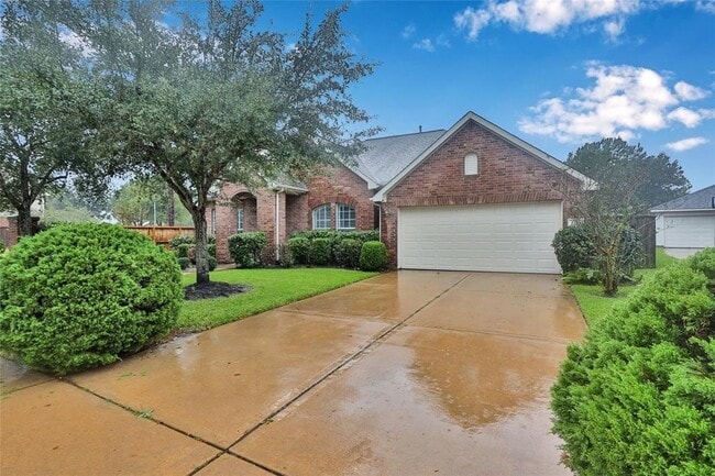 Foto del edificio - 8318 Lemonmint Meadow Dr