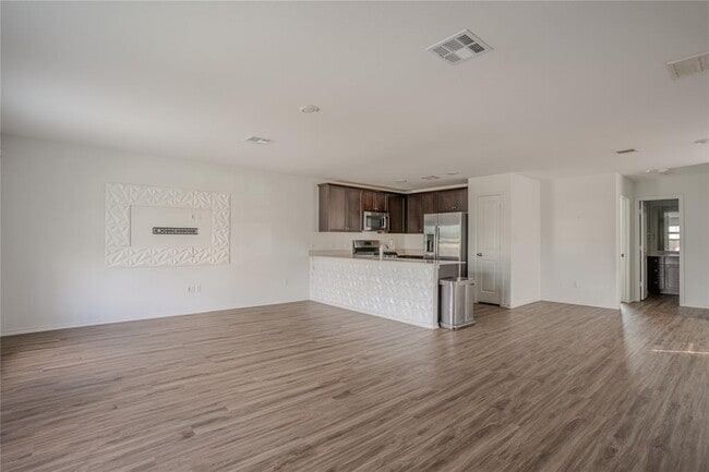 Building Photo - 14005 Mussel Rn