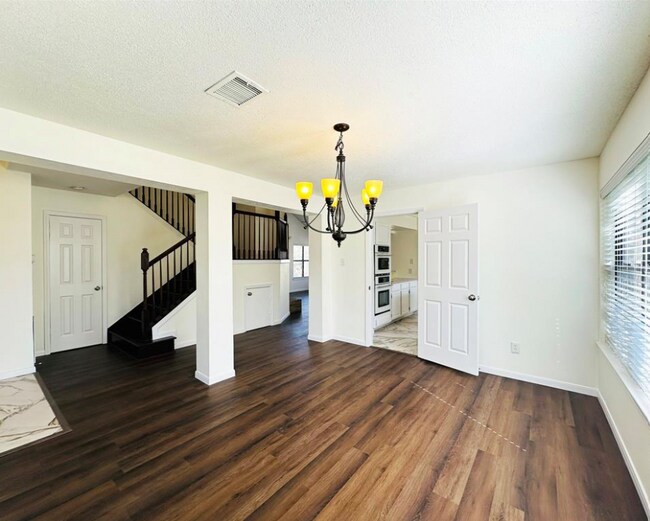 Foto del edificio - 306 Applewood Dr