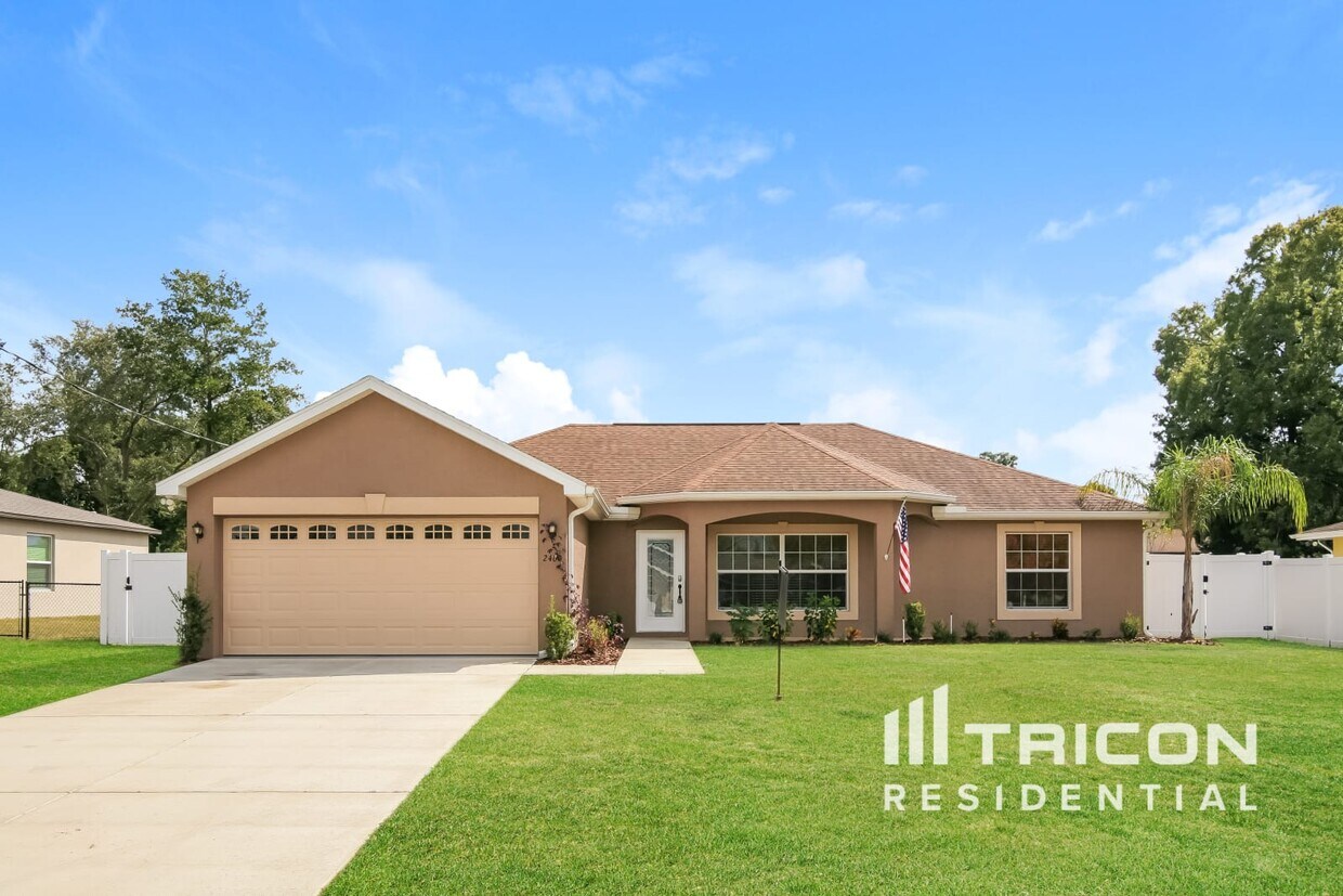 Foto principal - 2460 Appian Ave
