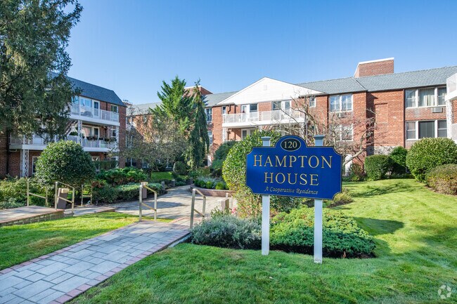 Building Photo - 120 Morris Ave