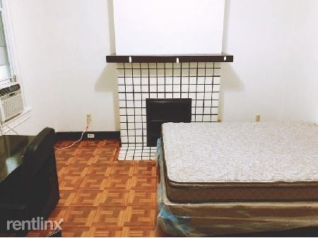 Building Photo - 5 br, 2 bath House - 1045 Fleming Ave