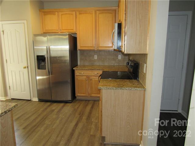 Building Photo - 10926 Sedgemoor Ln