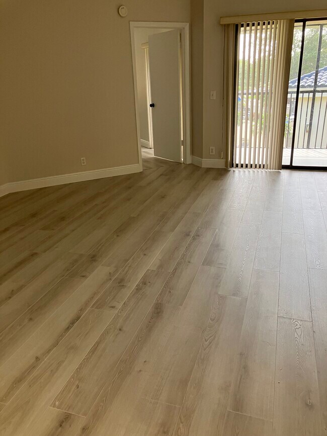 Living Area - 8040 NW 15th Mnr