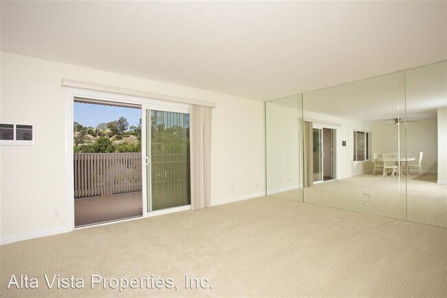 Foto del edificio - 2 br, 2 bath House - 8636 Via Mallorca Unit A