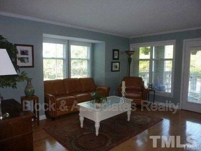 Foto del edificio - 1210 Westview Ln