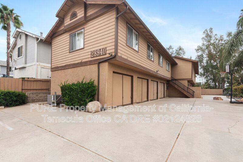 Primary Photo - 28940 Calle Del Lago