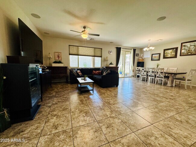 Building Photo - 1178 N 163rd Dr