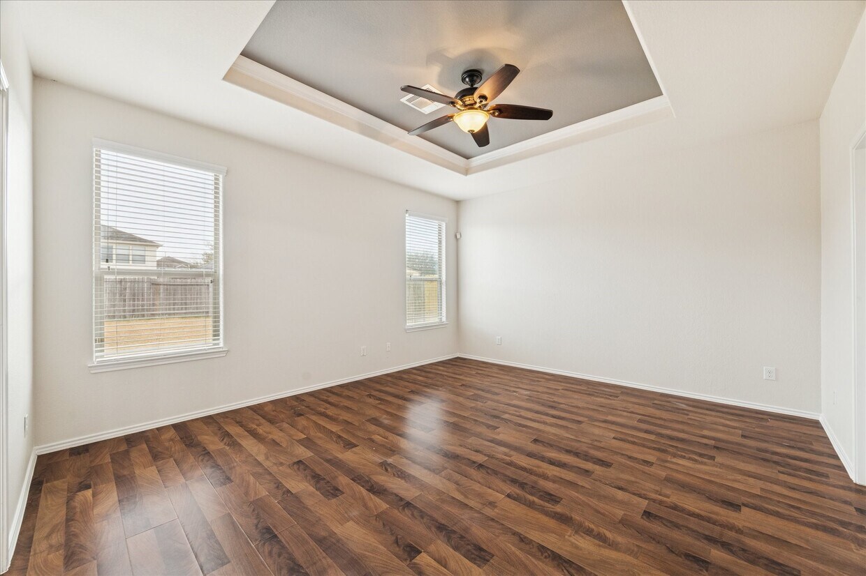 Building Photo - 5806 Acacia Rose Ct