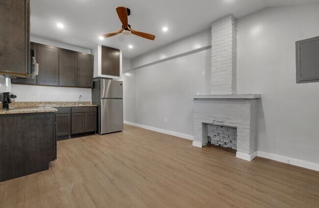 Foto del edificio - 1227 Cleveland St