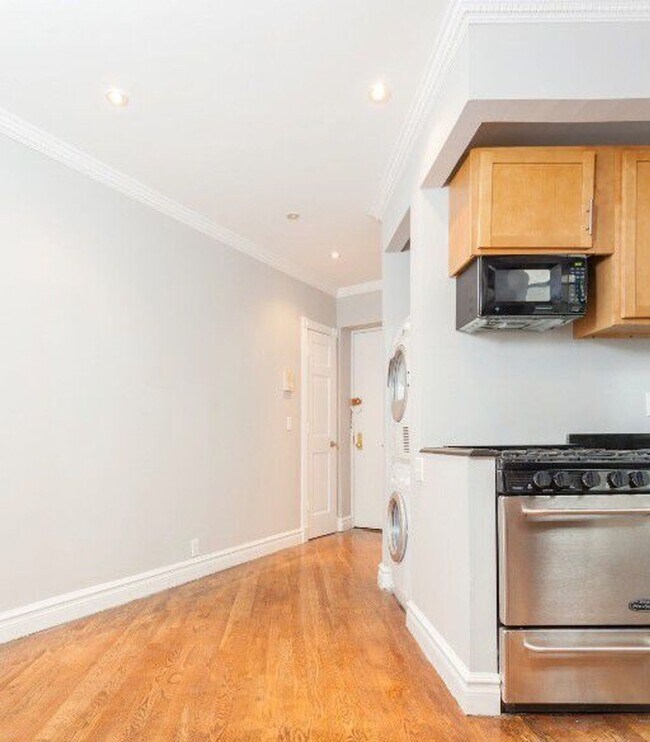 Building Photo - Bright and Updated East Village Apartment