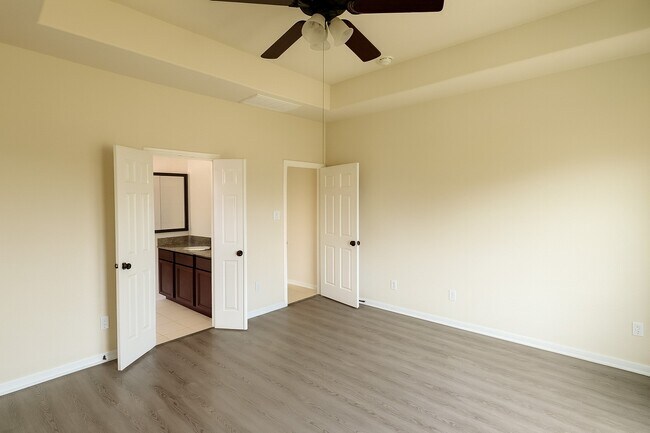 Foto del edificio - 18802 Providence Valley Trail