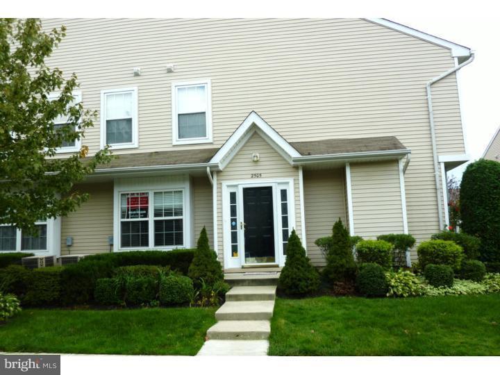 Foto principal - 2505 Saxony Dr