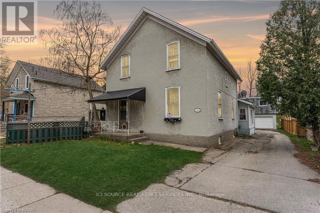 Primary Photo - 136-136 Cooper St