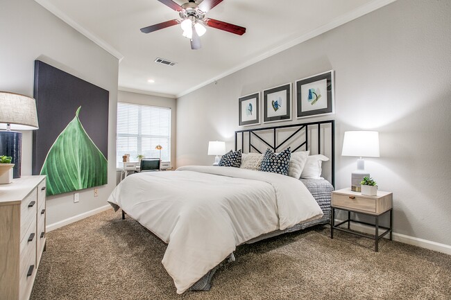 Bedroom - The Atlantic Stone Oak