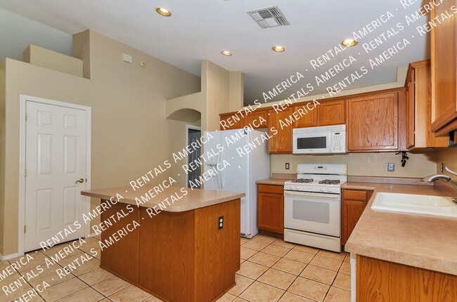 Building Photo - 10462 E Jerrell Cove St