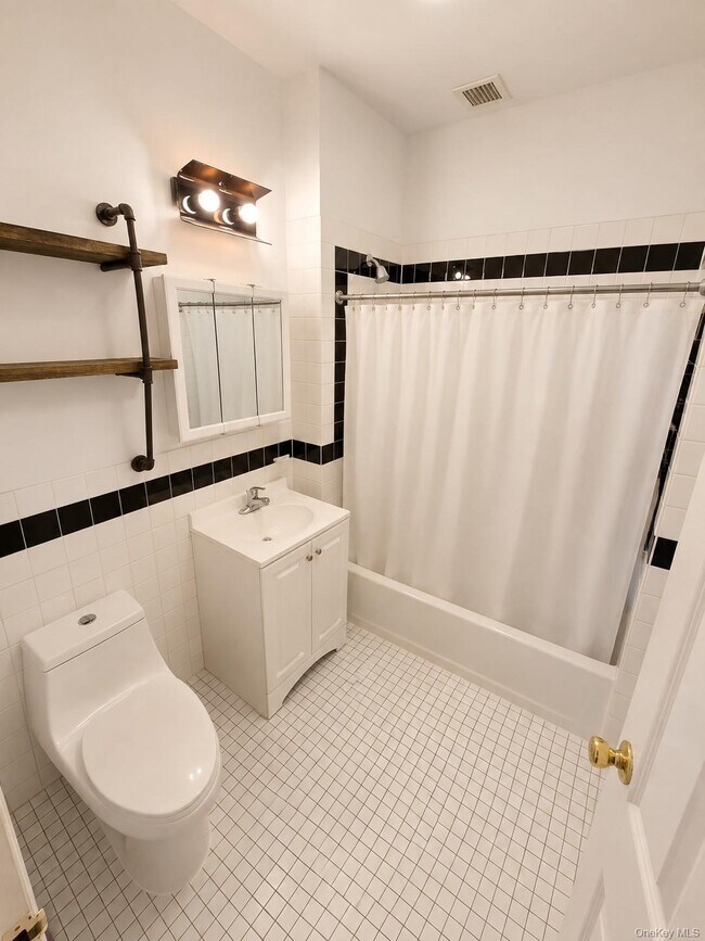 Foto del edificio - 164 W 122nd St