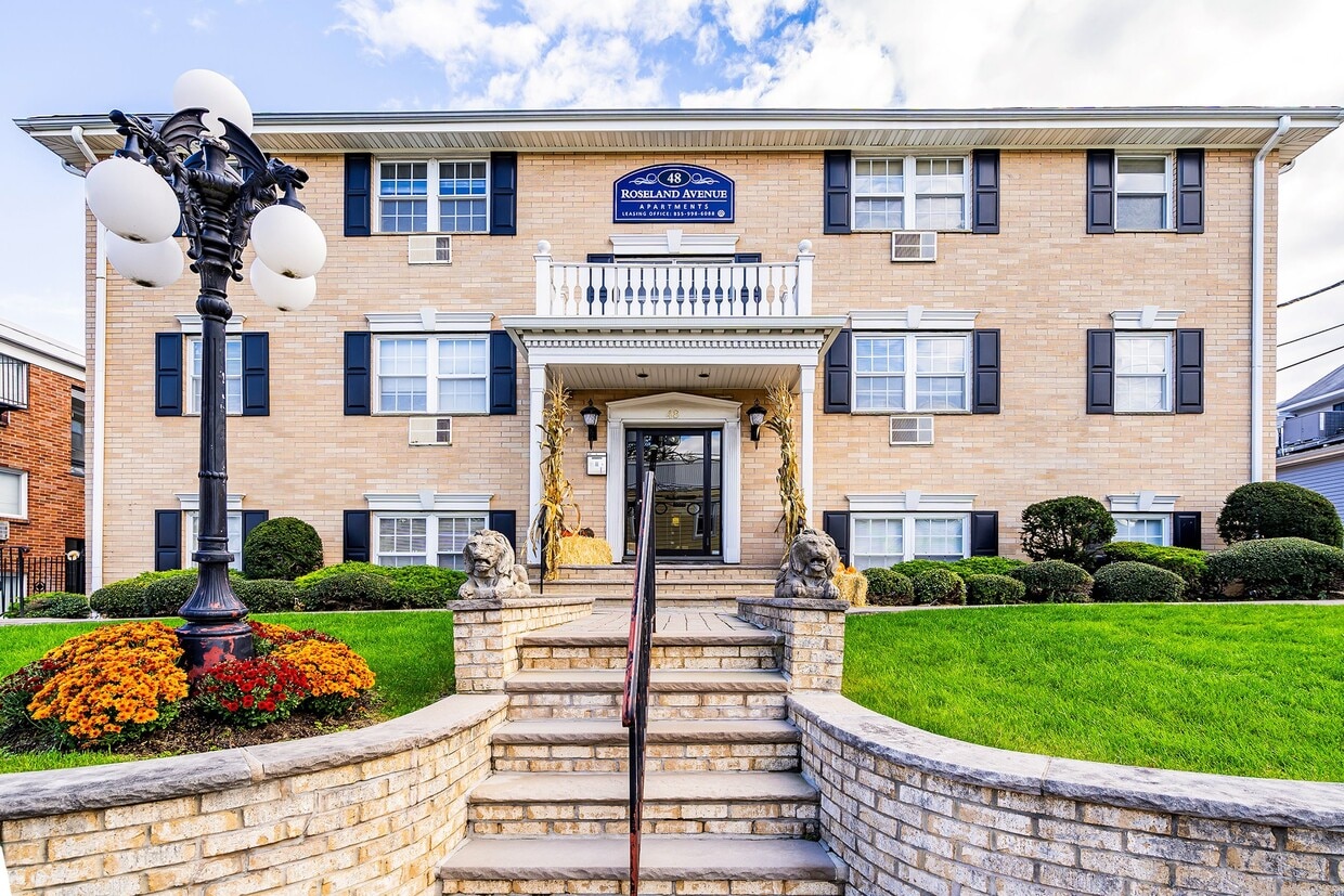 48 Roseland Avenue Apartments Apartments in Caldwell, NJ