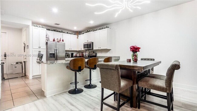 Foto del edificio - 23424 SW 110th Ave