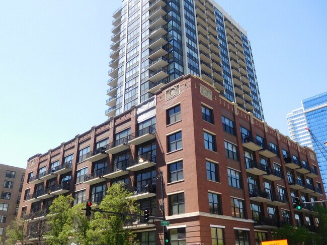 Foto del edificio - 210 S Desplaines St
