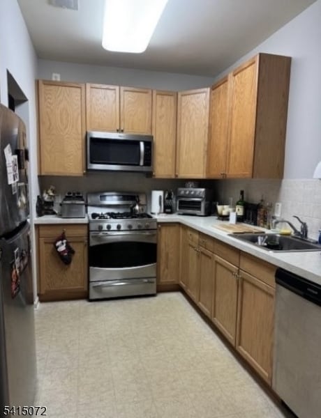 Building Photo - 157 Conover Terrace