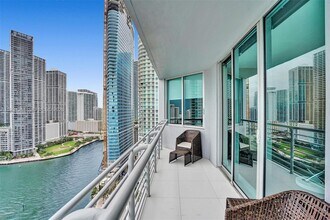 Building Photo - 325 S Biscayne Blvd