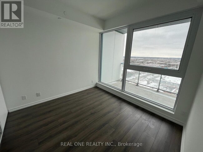 Building Photo - 1000 Portage Pkwy