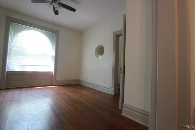 Foto del edificio - 3809 Shenandoah Ave