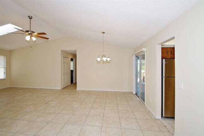 Foto del edificio - 3641 Jericho Dr