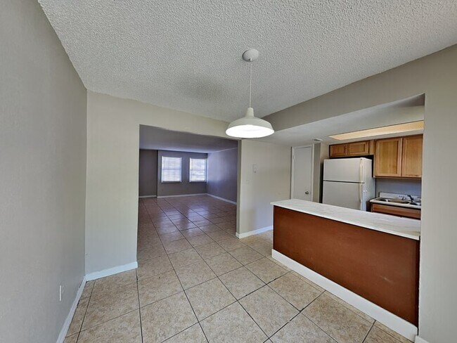 Foto del edificio - 2767 L B McLeod Rd