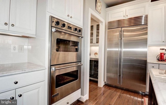 Building Photo - 23017 Olympia Dr