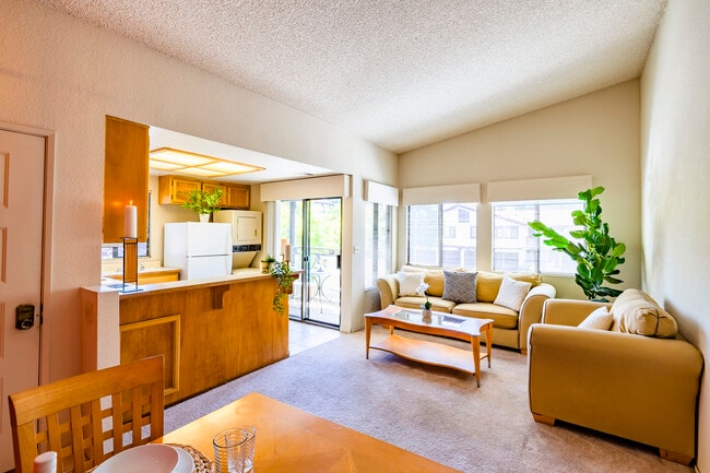 Building Photo - Ardenwood Forest Rental Condos