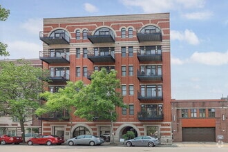 Building Photo - 1355 W Washington Blvd