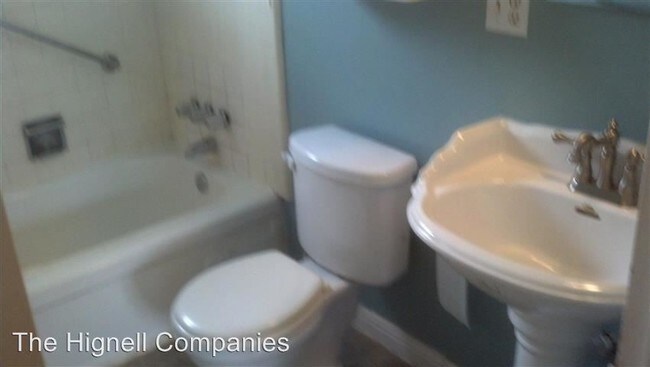 Building Photo - 1525 Mesa St