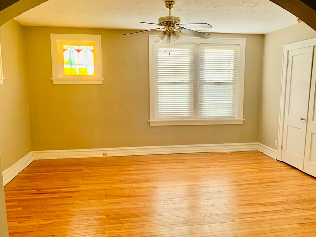 Living Room - 1212 Woodland Dr