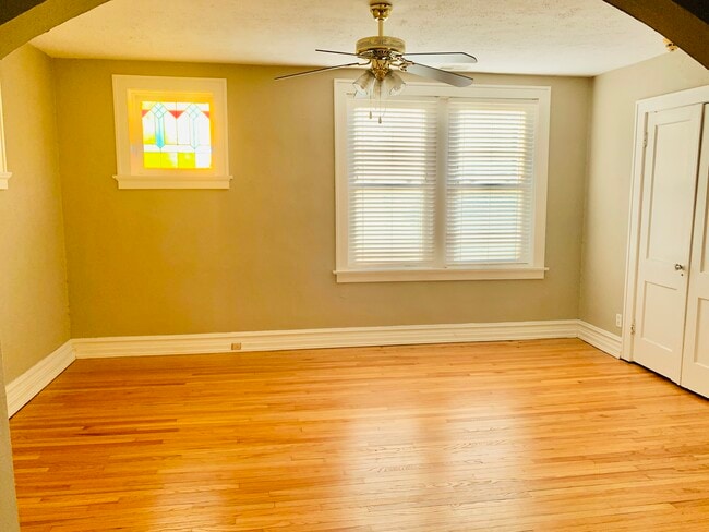 Living Room - 1212 Woodland Dr