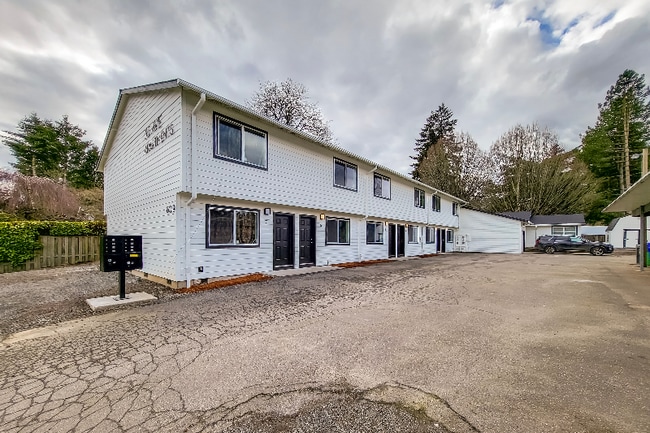 Building Photo - 8019 SW 35th Ave