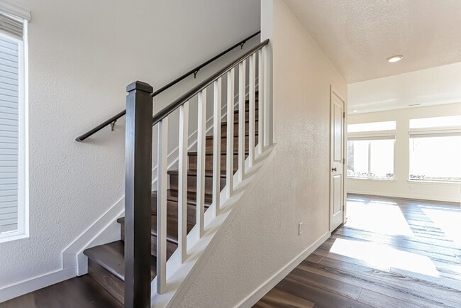 Building Photo - 4760 N Tower Dr