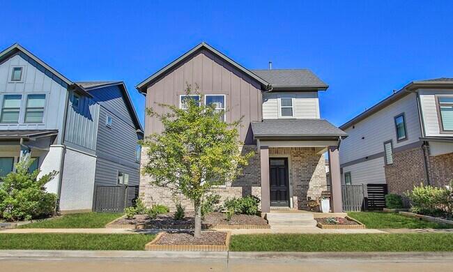 Foto del edificio - 18618 Admiration Dr